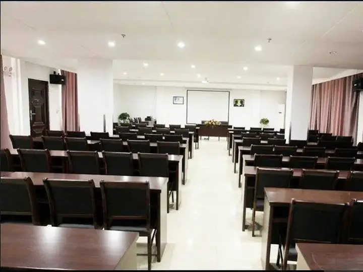 Фуян: GreenTree Inn Anhui Fuyang Funan East Huaihe Road Express Hotel