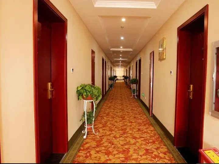 Фуян: GreenTree Inn Anhui Fuyang Funan East Huaihe Road Express Hotel