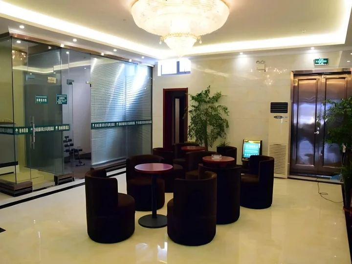 Фуян: GreenTree Inn Anhui Fuyang Railway Station W XianGYAng Road Business Hotel