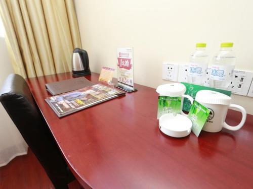 Луань: GreenTree Inn AnHui LiuAn Railway East Station Passenger Station Express Hotel