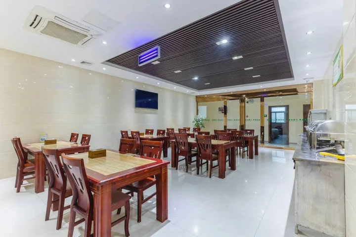 Луань: GreenTree Inn LiuAn HuoQiu County JianXing Road Express Hotel