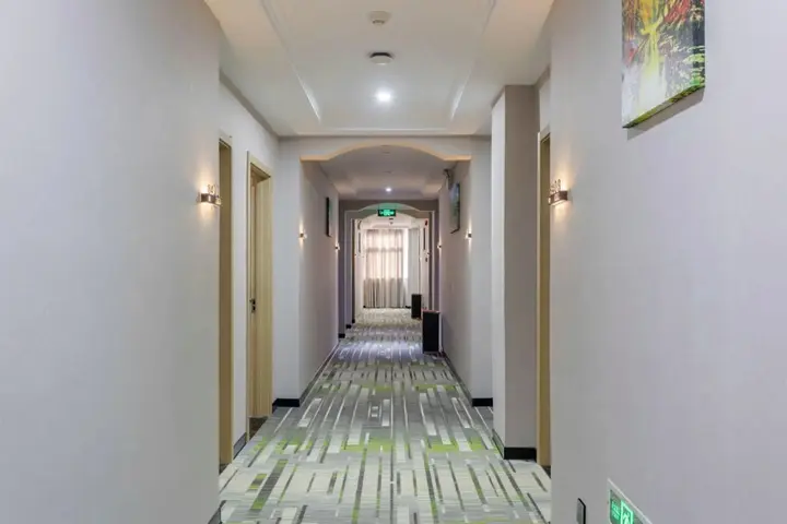 Луань: GreenTree Inn LiuAn HuoQiu County JianXing Road Express Hotel