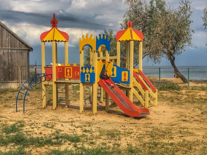 Голубицкая: Guest House Papa Karlo