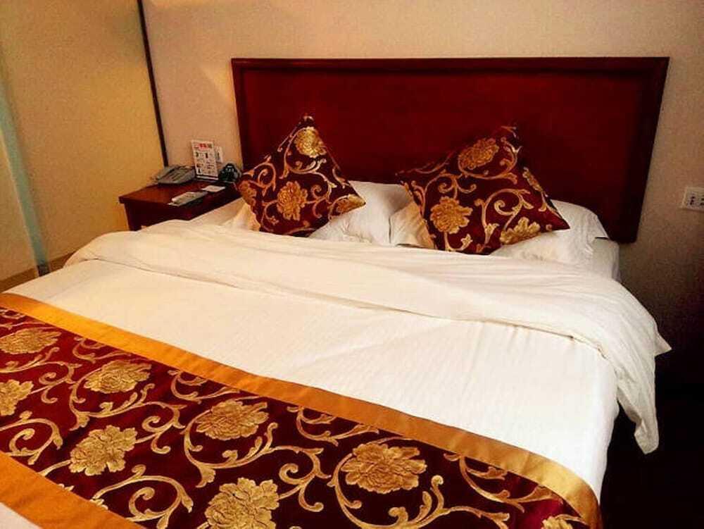 Хуаншань: GreenTree Inn HuangShan Tunxi District Old Street Bus Station Hotel