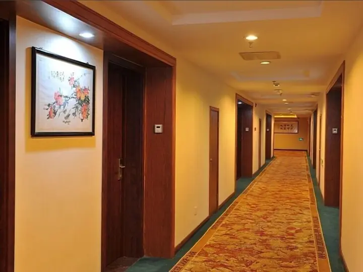 Хуаншань: GreenTree Inn HuangShan Tunxi District Old Street Bus Station Hotel