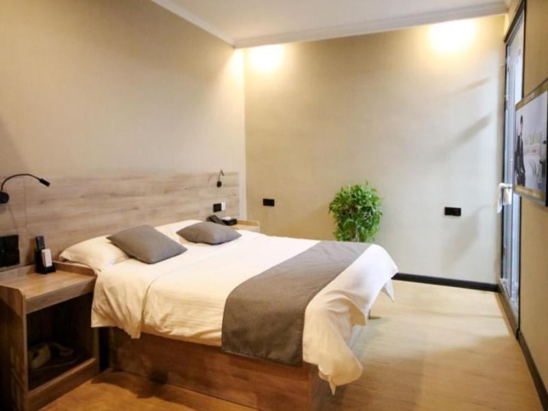 Цзаочжуан: Greentree Inn Zaozhuang Tengzhou Fuqian Road Longq