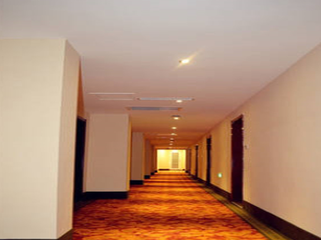GreenTree Inn Zaozhuang Tengzhou Railway Station Middle Fuqian Road Shell Hotel — фото 3