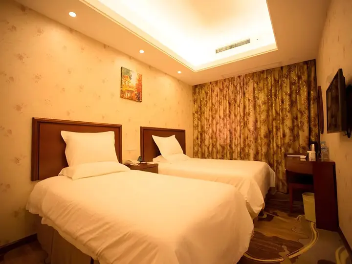 Синьсян: GreenTree Inn HeNan XinXiang LaoDong S Street ZangYing Bridge Business Hotel