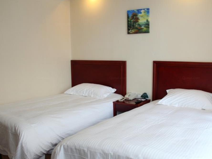 Яньтай: Greentree Inn YanTai Railway Station South Plaza Joy City Shell Hotel