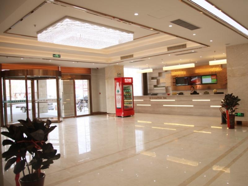 Хецзе: Greentree Inn Heze Train Station Hotel