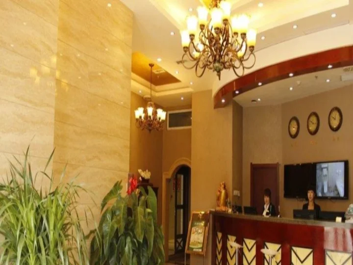Тунляо: GreenTree Inn Neimenggu Tongliao Railway Station Jianguo Road Express Hotel