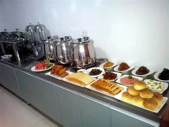 Хецзе: GreenTree Inn Heze Juancheng County Second Juancheng Road Shell Hotel