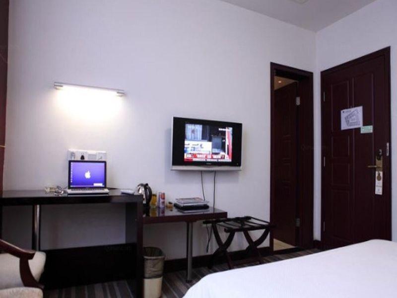 Цзинин: GreenTree Alliance Shandong Jining Qufu Bus Station Hotel