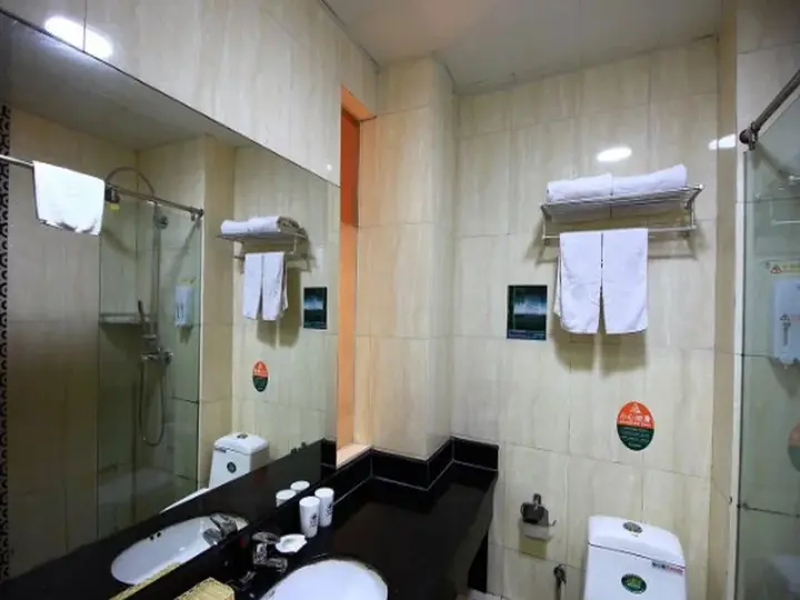 Цзинин: GreenTree Alliance Shandong Jining Qufu Bus Station Hotel