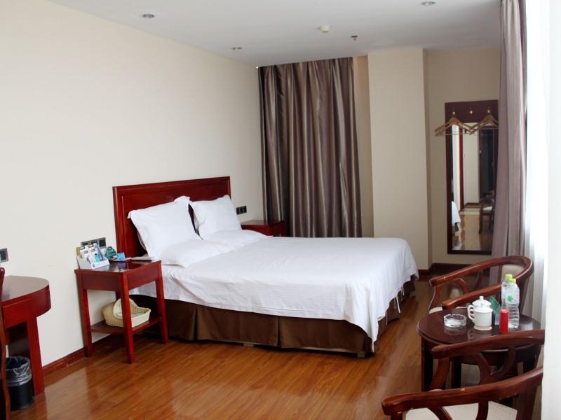 Цзинин: GreenTree Inn Jining Yanzhou Jiuzhou Fangyuan Business Hotel
