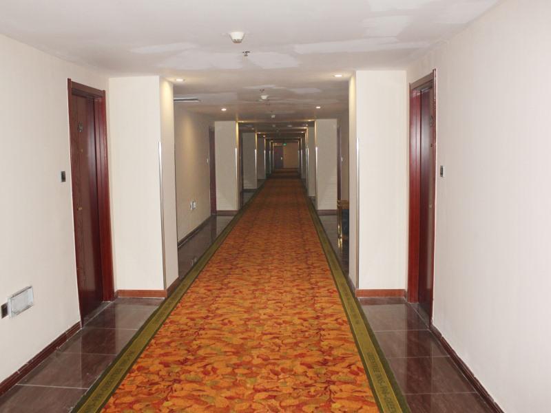 Цзинин: GreenTree Inn Jining Yanzhou Jiuzhou Fangyuan Business Hotel