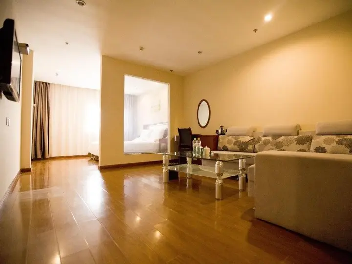 Цзинин: GreenTree Inn Jining Yanzhou Jiuzhou Fangyuan Business Hotel