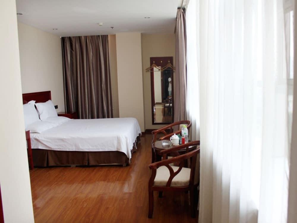 Цзинин: GreenTree Inn Jining Yanzhou Jiuzhou Fangyuan Business Hotel
