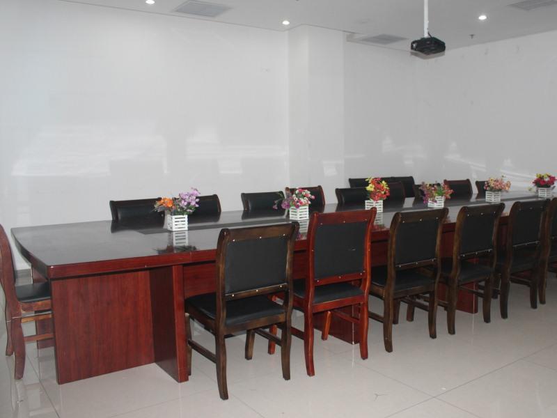Цзинин: GreenTree Inn Jining Yanzhou Jiuzhou Fangyuan Business Hotel
