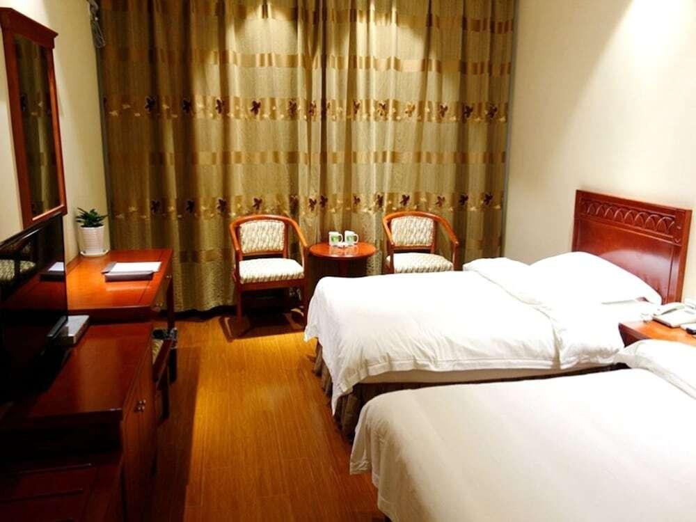 GreenTree Aliiance Weifang Zhucheng Heping Street Huayang Hotel — фото 3