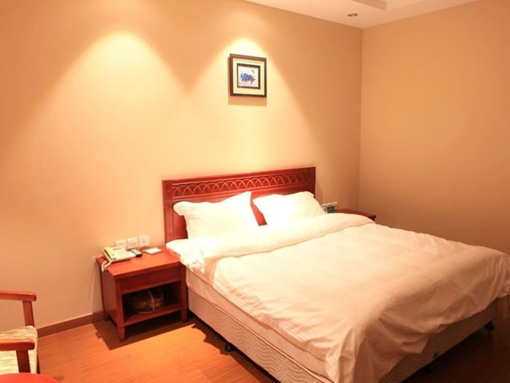 Вэйфан: GreenTree Aliiance Weifang Zhucheng Heping Street Huayang Hotel