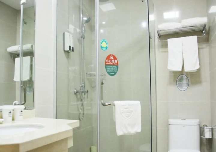 Вэйфан: GreenTree Inn WeiFang LinQu ZhanQian Road LuChuan Business Hotel