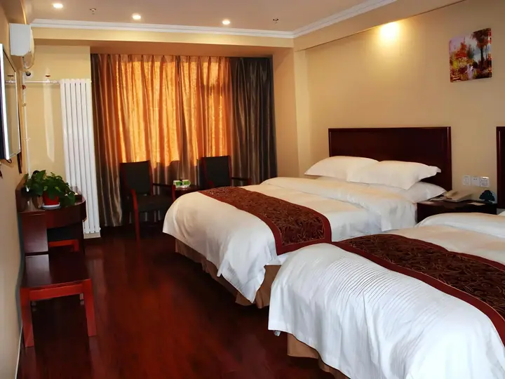 Вэйфан: GreenTree Inn WeiFang LinQu ZhanQian Road LuChuan Business Hotel