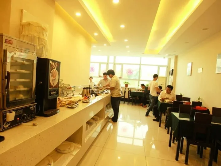 Яньтай: GreenTree Inn YanTai FuShan District YongDa Street Express Hotel