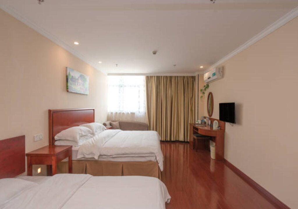 Уху: GreenTree Inn Wuhu Fangte Second Phase Nanxiang Wanshang Express Hotel