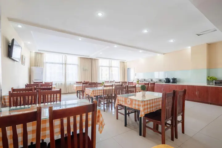 Линьи: GreenTree Inn Shandong Linyi Yishui County Angel Garden Express Hotel