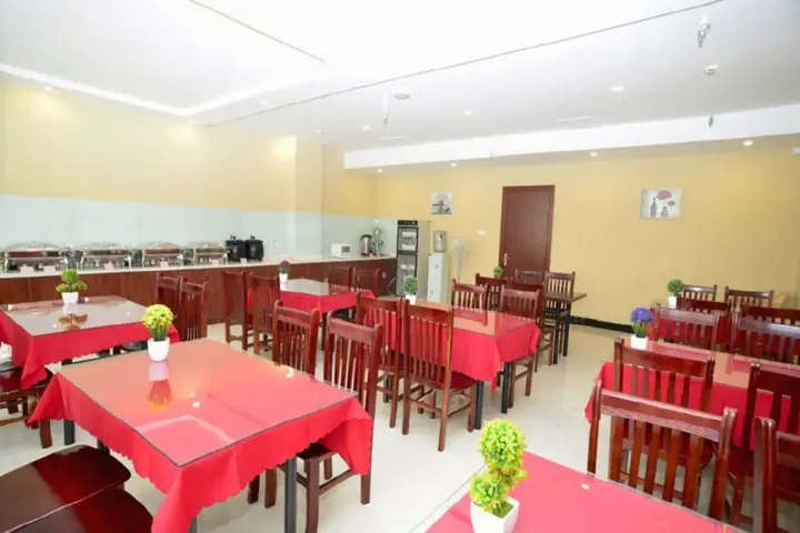 Линьи: GreenTree Inn Shandong Linyi Yishui County Angel Garden Express Hotel