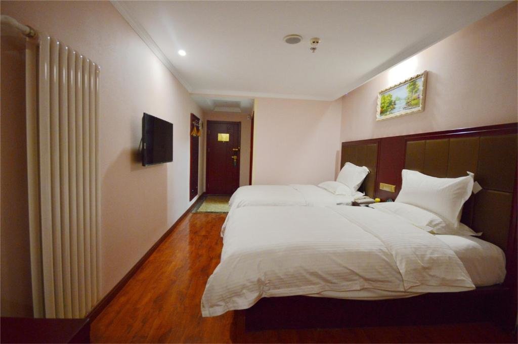 Цзинин: GreenTree Inn ShanDong JiNing WeiShan Lake National Wetland Park Business Hotel