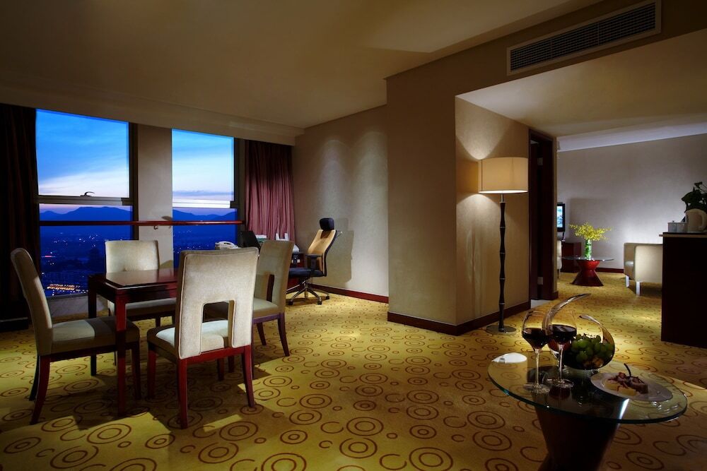 Чжэньцзян: GreenTree Inn ZhenJiang JieFang Road University Affiliated Hospital Ex
