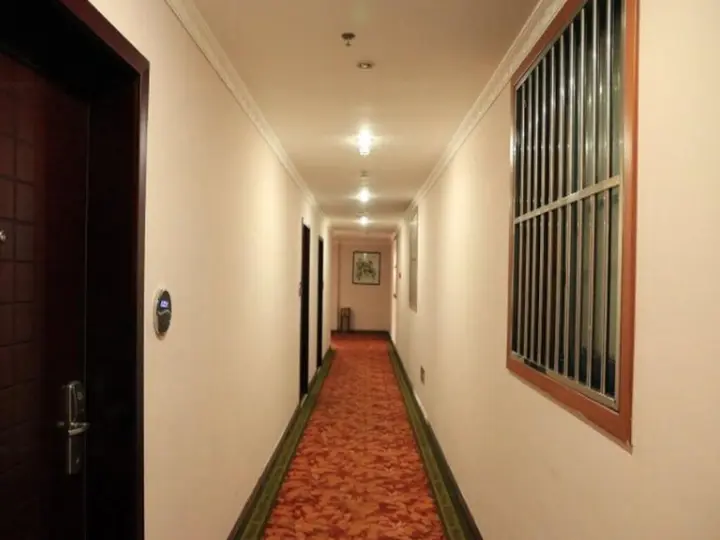 Уси: GreenTree Alliance Jiangsu Wuxi Yixing Jinsanjiao Bus Station Hotel