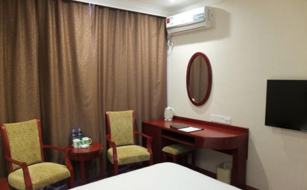 GreenTree Inn Jiangsu Wuxi Jiangyin North Huancheng Road Walking Street Express Hotel — фото 5