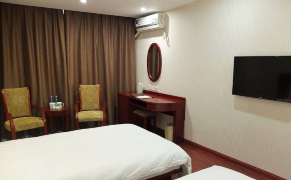 GreenTree Inn Jiangsu Wuxi Jiangyin North Huancheng Road Walking Street Express Hotel — фото 3