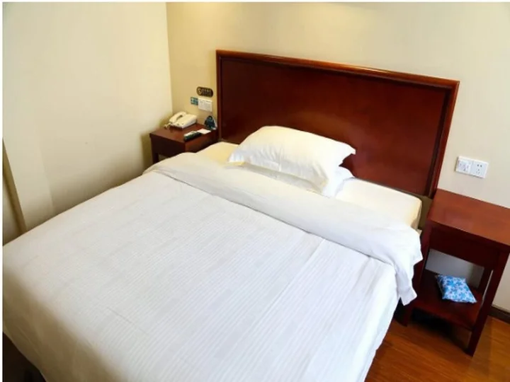 Уси: GreenTree Inn JiangSu WuXi BinHu HuiHe Road XiHui Garden Express Hotel