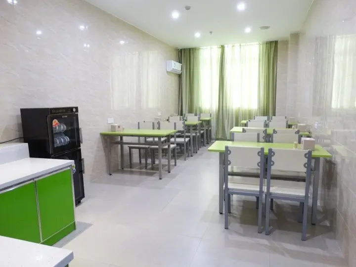 Уси: Vatica Jiangsu Wuxi Xibei Canal Metro Station Huilv Road Hotel