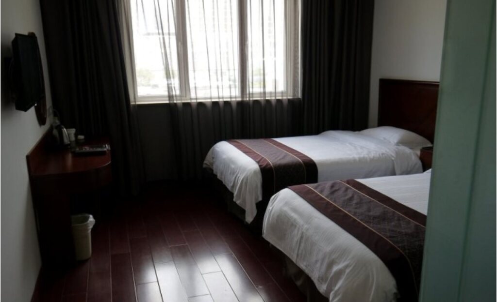 Чжэньцзян: GreenTree Inn Jiangsu Zhenjiang Yaohan Express Hotel