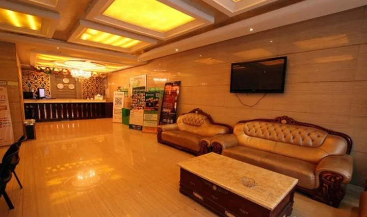 Гуйлинь: James Joyce Coffetel (Guilin High-speed Railway Station, Xiangshan Scenic Area, Liangjiang Sihu)