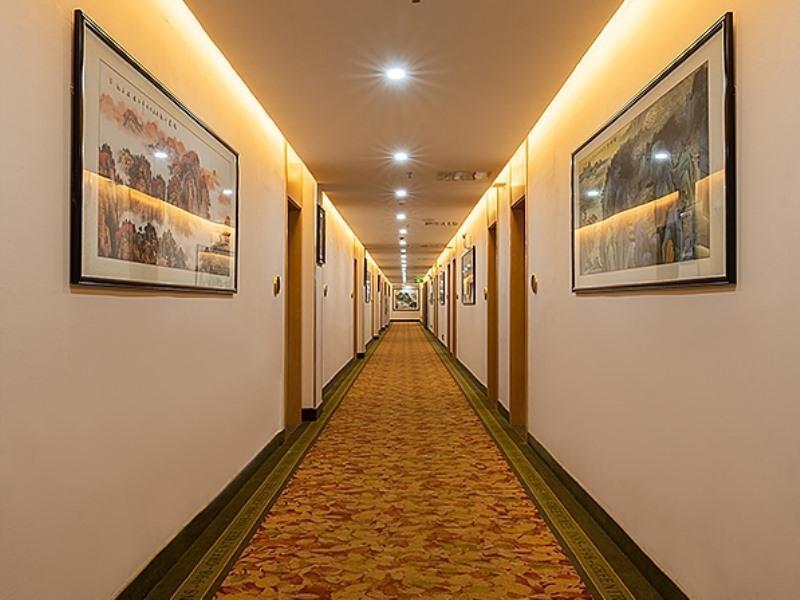 Гуйлинь: GreenTree Inn Guilin Lingui JinShan Square JinShui Road Express Hotel