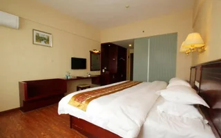 Гуйлинь: GreenTree Inn Guilin Lingui JinShan Square JinShui Road Express Hotel