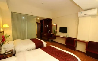 Гуйлинь: GreenTree Inn Guilin Lingui JinShan Square JinShui Road Express Hotel