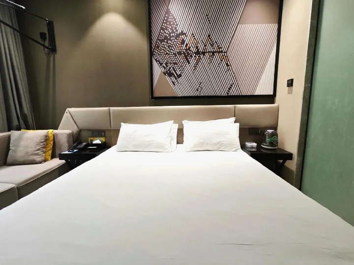 Laibin: GreenTree Inn LaiBin DaQiao Road YeJin Road Express Hotel