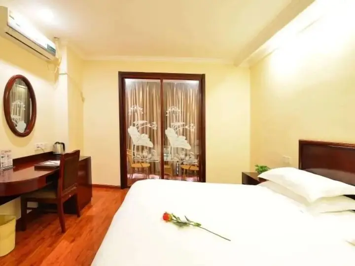 GreenTree Inn WuXi DongTing Leather City Express Hotel — фото 6