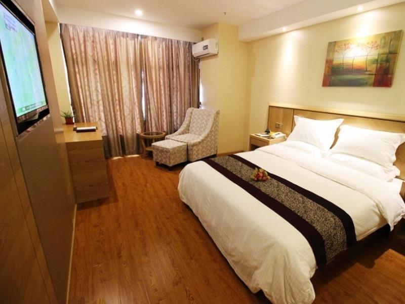 Уси: GreenTree Inn Jiangsu Wuxi Huishan High-Speed Rail Qianzhou Chongwen Road Business Hotel