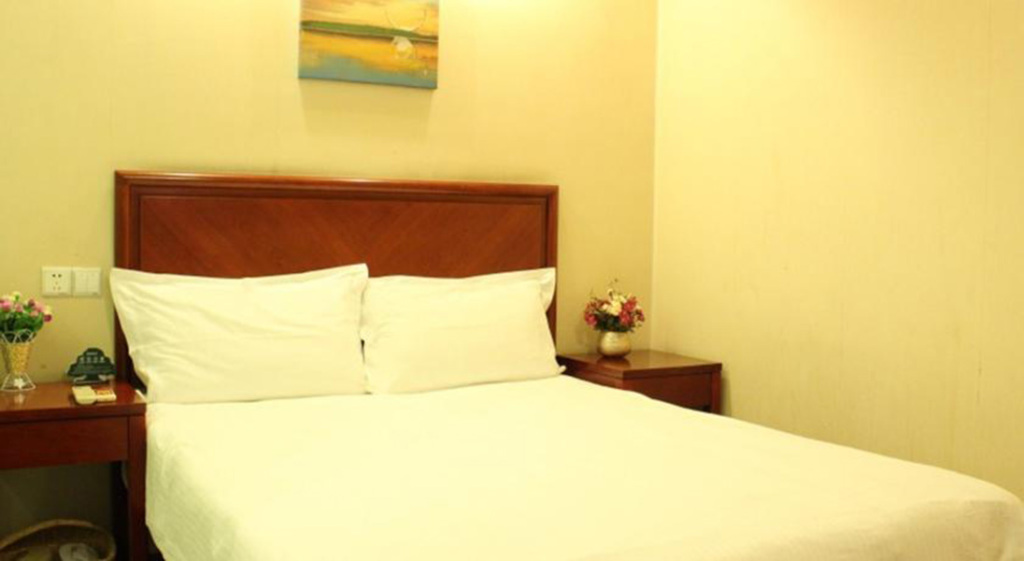 Лоян: GreenTree Inn Henan LuoYang Peony Square Business Hotel