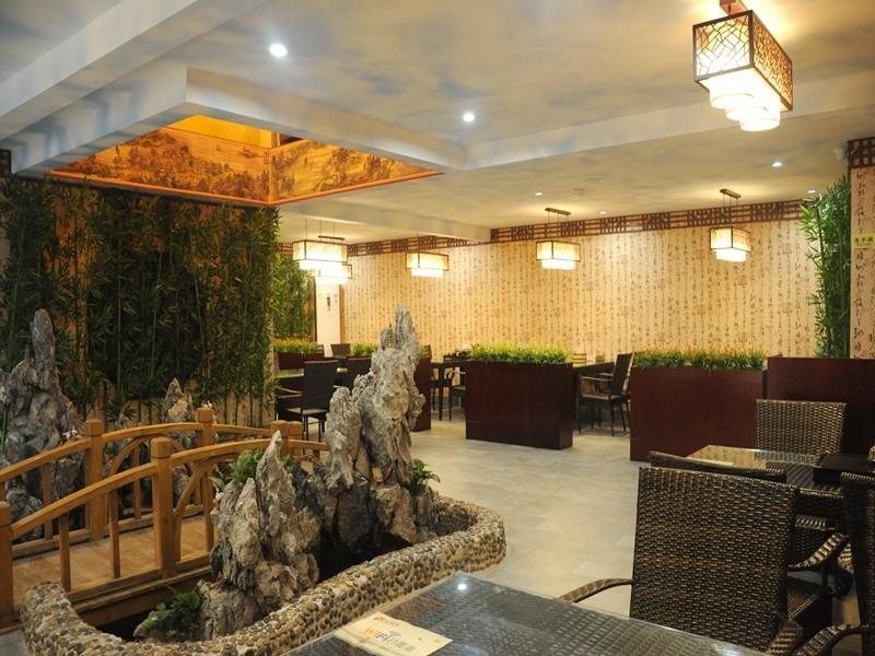 Шэньчжэнь: GreenTree Inn ShenZhen BaoAn XiXIang PingZhou Metro Station Business Hotel