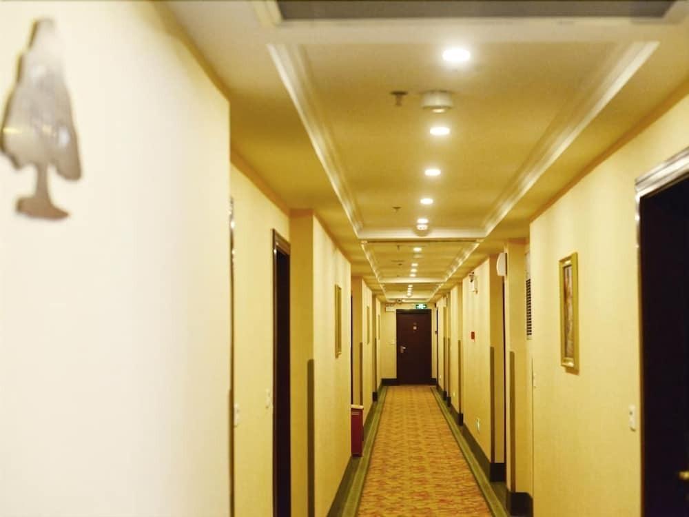 Шаньтоу: GreenTree Inn Shantou Gurao Gugui Road Hotel
