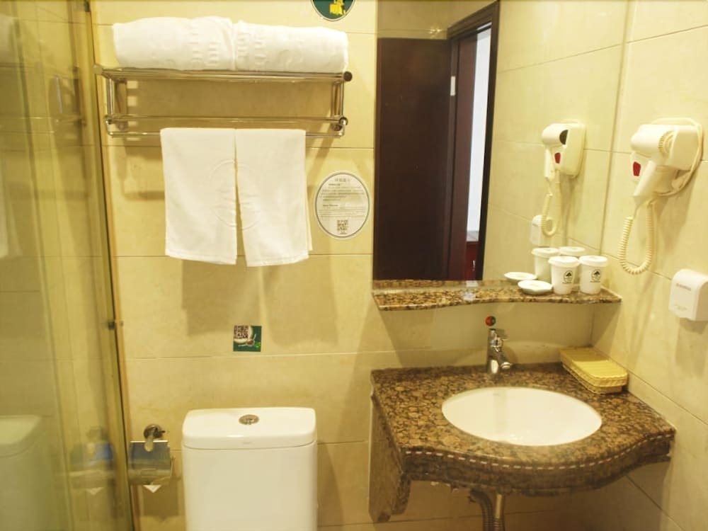 Шаньтоу: GreenTree Inn Shantou Gurao Gugui Road Hotel
